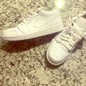 Jordan 1 low